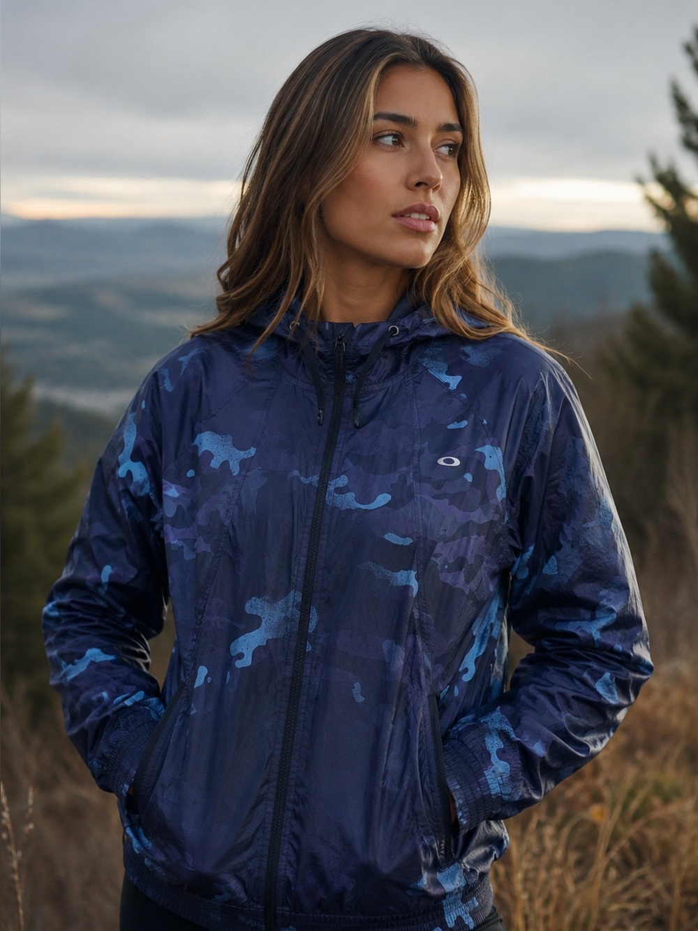 Oakley Vintage Windbreaker Jacket Womens Size Large Blue Camo Hooded Full Zip